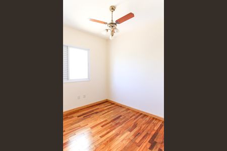 Apartamento para alugar com 90m², 3 quartos e 2 vagasQuarto