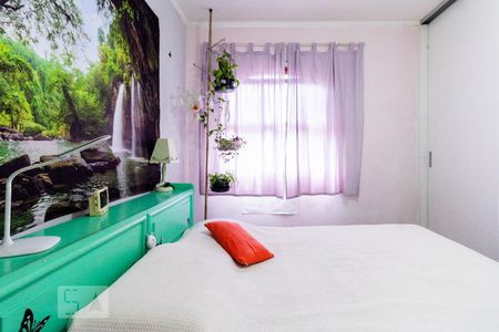 Casa à venda com 168m², 3 quartos e 3 vagas Casa à venda com 168m², 3 quartos e 3 vagasSuíte