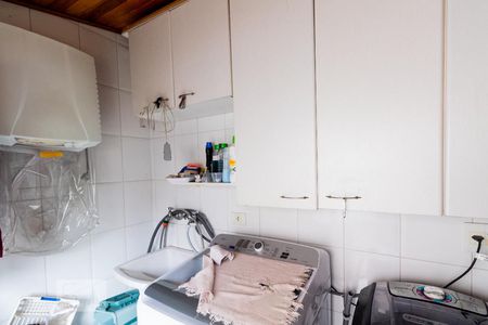 Casa à venda com 168m², 3 quartos e 3 vagas Casa à venda com 168m², 3 quartos e 3 vagasÁrea de Serviço