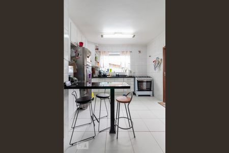 Casa à venda com 168m², 3 quartos e 3 vagas Casa à venda com 168m², 3 quartos e 3 vagasCozinha