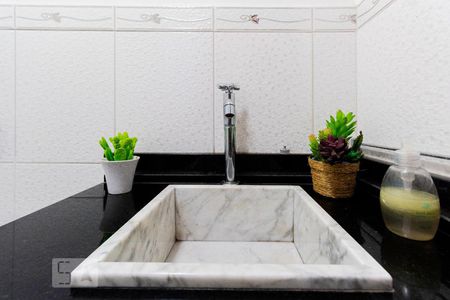 Casa à venda com 168m², 3 quartos e 3 vagas Casa à venda com 168m², 3 quartos e 3 vagasLavabo