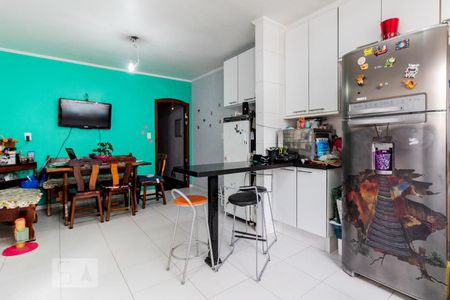 Casa à venda com 168m², 3 quartos e 3 vagas Casa à venda com 168m², 3 quartos e 3 vagasCozinha