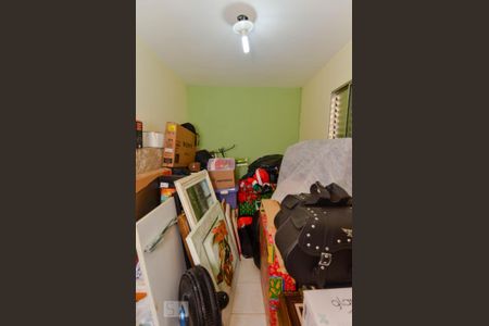 Casa à venda com 150m², 3 quartos e 4 vagas Casa à venda com 150m², 3 quartos e 4 vagasQuarto 2