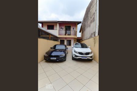 Casa à venda com 150m², 3 quartos e 4 vagas Casa à venda com 150m², 3 quartos e 4 vagasGaragem - 4 Vagas