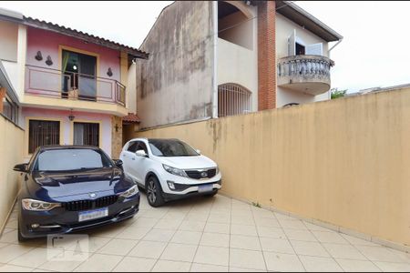 Casa à venda com 150m², 3 quartos e 4 vagas Casa à venda com 150m², 3 quartos e 4 vagasGaragem - 4 Vagas