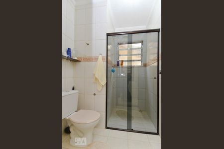 Casa à venda com 150m², 3 quartos e 4 vagas Casa à venda com 150m², 3 quartos e 4 vagasBanheiro da Suíte