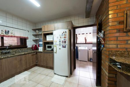 Casa à venda com 217m², 4 quartos e 2 vagasCozinha
