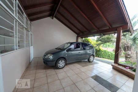 Casa à venda com 217m², 4 quartos e 2 vagasGaragem