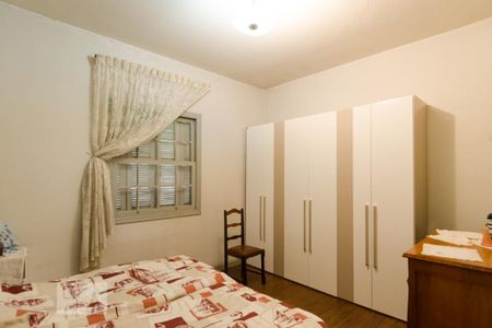 Casa à venda com 130m², 4 quartos e 8 vagasQuarto 4