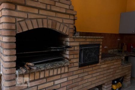 Casa à venda com 250m², 3 quartos e 2 vagas Casa à venda com 250m², 3 quartos e 2 vagasEspaço Gourmet