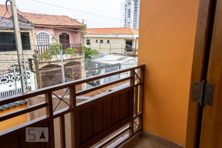 Casa à venda com 250m², 3 quartos e 2 vagas Casa à venda com 250m², 3 quartos e 2 vagasVaranda da Suíte 1