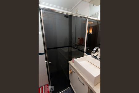 Apartamento à venda com 400m², 4 quartos e 2 vagas Apartamento à venda com 400m², 4 quartos e 2 vagasBanheiro