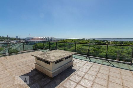 Apartamento à venda com 400m², 4 quartos e 2 vagas Apartamento à venda com 400m², 4 quartos e 2 vagasTerraço 2