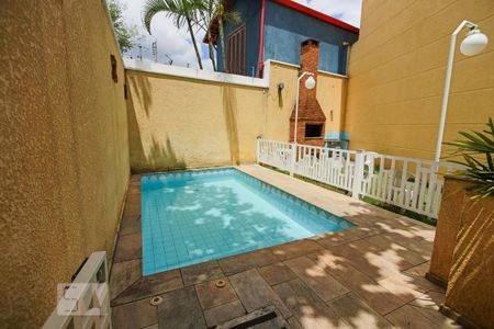 Casa de condomínio à venda com 94m², 2 quartos e 2 vagas Casa de condomínio à venda com 94m², 2 quartos e 2 vagasÁrea comum - Piscina