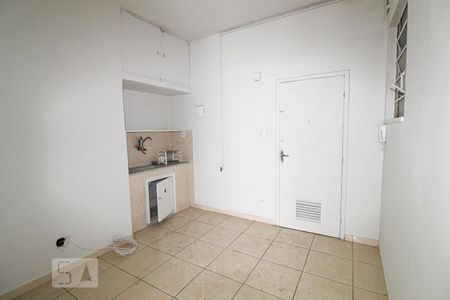 Cozinha de kitnet/studio para alugar com 1 quarto, 23m² em Centro, Rio de Janeiro