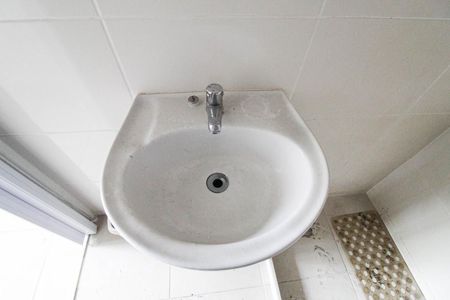 Banheiro - Torneira de kitnet/studio para alugar com 1 quarto, 23m² em Centro, Rio de Janeiro