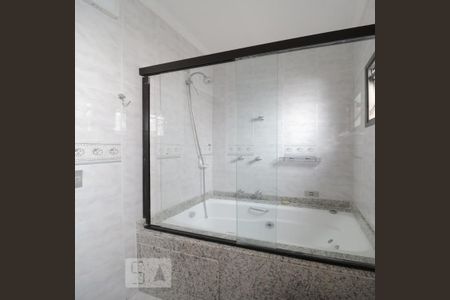 Casa à venda com 280m², 3 quartos e 2 vagasBanheiro Social