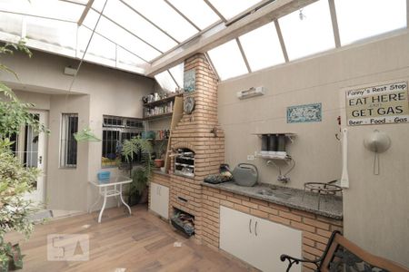 Casa à venda com 280m², 3 quartos e 2 vagasChurrasqueira
