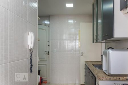 Apartamento à venda com 85m², 3 quartos e 1 vagaCozinha 