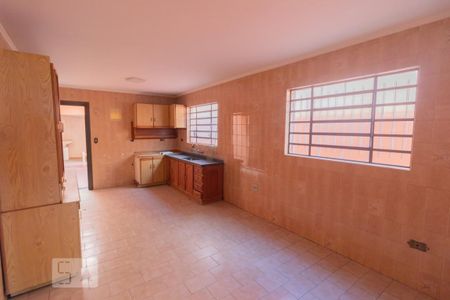 Casa para alugar com 199m², 3 quartos e 3 vagas Casa para alugar com 199m², 3 quartos e 3 vagasCozinha