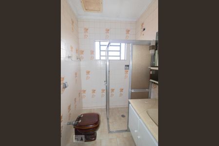 Casa para alugar com 199m², 3 quartos e 3 vagas Casa para alugar com 199m², 3 quartos e 3 vagasBanheiro da Suíte
