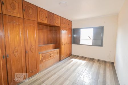 Casa para alugar com 199m², 3 quartos e 3 vagas Casa para alugar com 199m², 3 quartos e 3 vagasSuíte