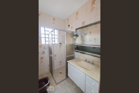 Casa para alugar com 199m², 3 quartos e 3 vagas Casa para alugar com 199m², 3 quartos e 3 vagasBanheiro Social