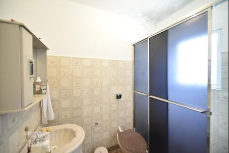 Casa à venda com 300m², 3 quartos e sem vagaBanheiro da suite