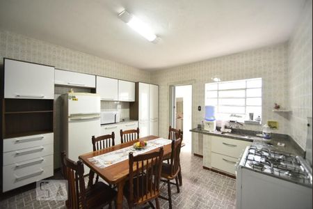 Casa à venda com 300m², 3 quartos e sem vagaCozinha