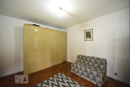 Casa à venda com 300m², 3 quartos e sem vagaSuite