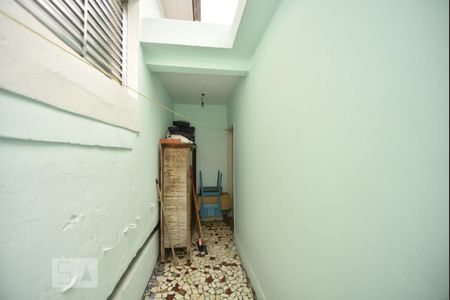 Casa à venda com 300m², 3 quartos e sem vagaPequeno terraço