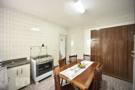 Casa à venda com 300m², 3 quartos e sem vagaCozinha