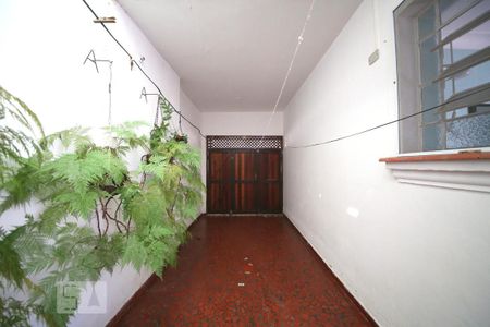 Casa à venda com 191m², 3 quartos e 3 vagasGaragem - Entrada