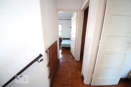 Casa à venda com 191m², 3 quartos e 3 vagasCorredor
