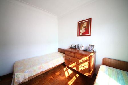 Casa à venda com 191m², 3 quartos e 3 vagasQuarto 3