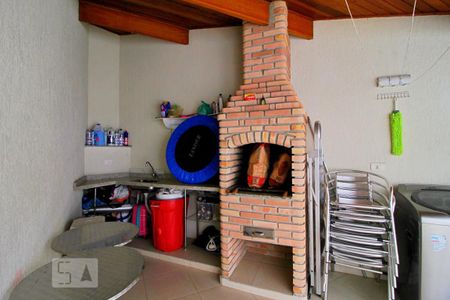 Casa à venda com 198m², 3 quartos e 3 vagasChurrasqueira