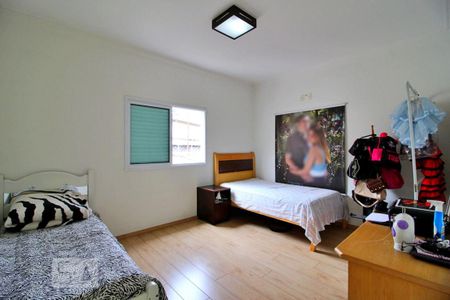 Casa à venda com 198m², 3 quartos e 3 vagasSuíte 3