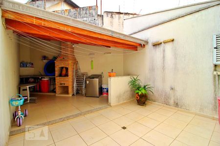 Casa à venda com 198m², 3 quartos e 3 vagasÁrea de Serviço / Quintal