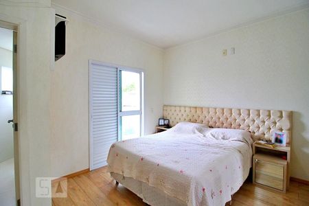 Casa à venda com 198m², 3 quartos e 3 vagasSuíte 1