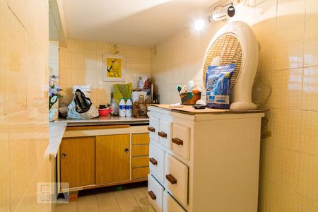 Casa à venda com 146m², 3 quartos e 2 vagasSala do subsolo