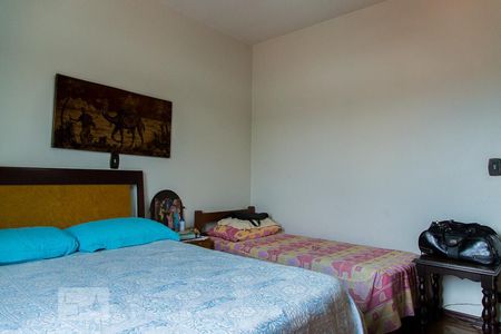 Casa à venda com 146m², 3 quartos e 2 vagasQuarto 2