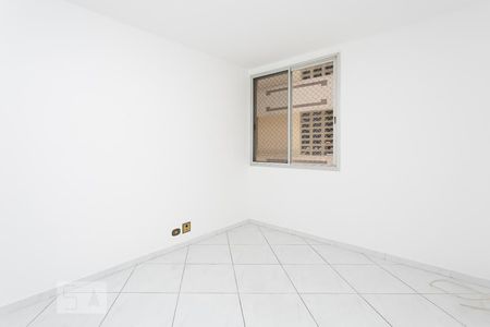 Sala de apartamento para alugar com 3 quartos, 84m² em Pinheiros, São Paulo
