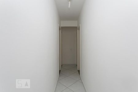 Corredor de apartamento para alugar com 3 quartos, 84m² em Pinheiros, São Paulo