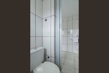 Banheiro de casa para alugar com 1 quarto, 30m² em Americanópolis, São Paulo