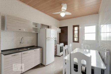 Casa à venda com 98m², 2 quartos e 1 vaga Casa à venda com 98m², 2 quartos e 1 vagaCozinha