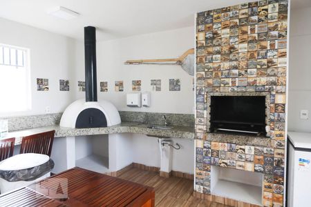 Apartamento para alugar com 45m², 2 quartos e 1 vagaÁrea comum - Churrasqueira