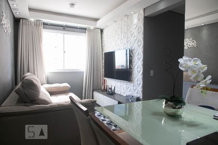 Sala de apartamento para alugar com 2 quartos, 45m² em Vila Nova Curuca, São Paulo