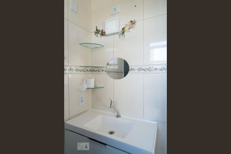 Apartamento para alugar com 52m², 1 quarto e sem vaga Apartamento para alugar com 52m², 1 quarto e sem vagaBanheiro