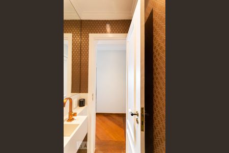 Apartamento à venda com 170m², 3 quartos e 3 vagas Apartamento à venda com 170m², 3 quartos e 3 vagasLavabo