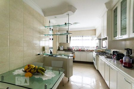 Apartamento à venda com 170m², 3 quartos e 3 vagas Apartamento à venda com 170m², 3 quartos e 3 vagasCozinha